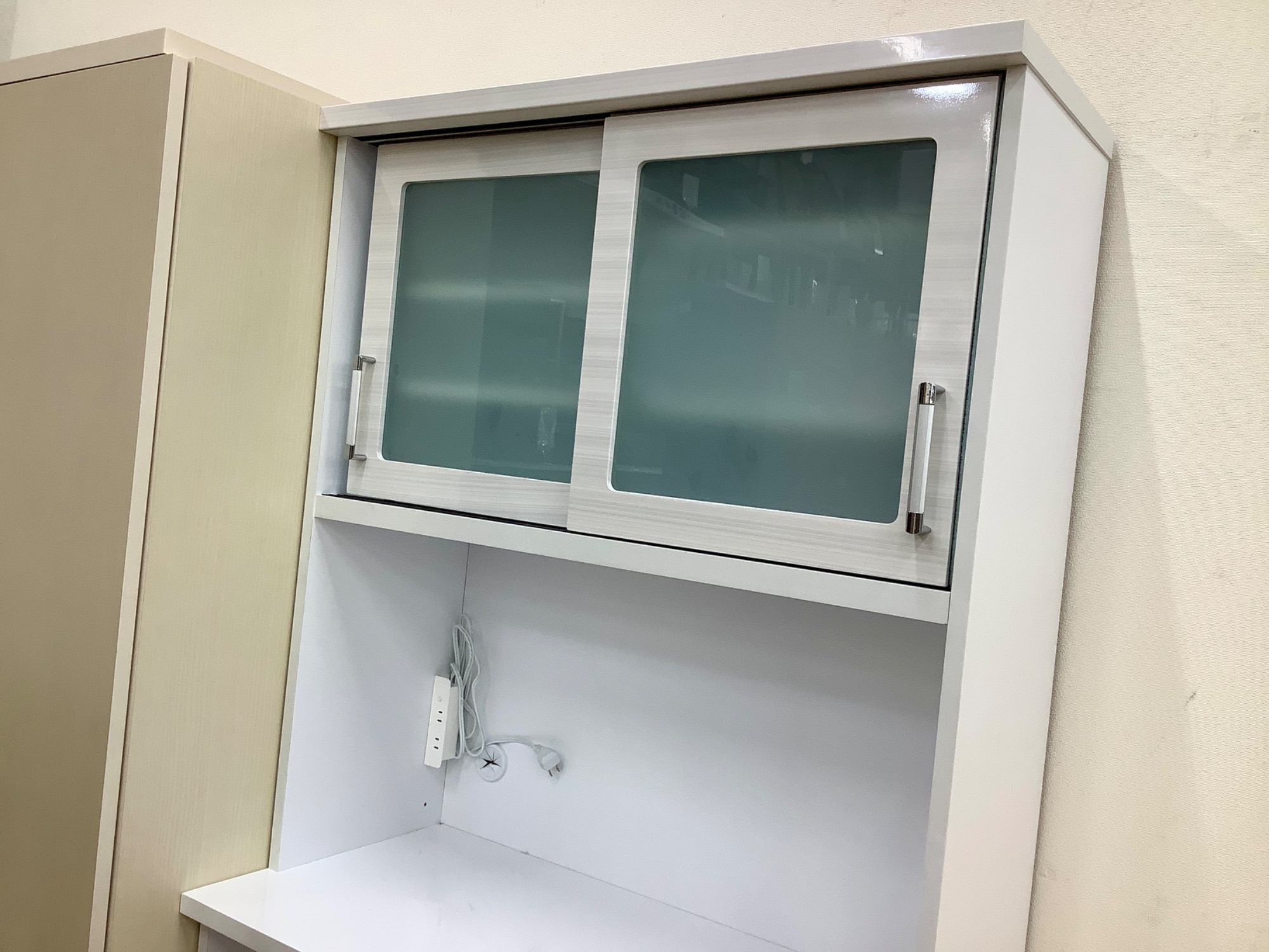 家具家電の買取もしております】レンジボードのご紹介です。｜2025年10 