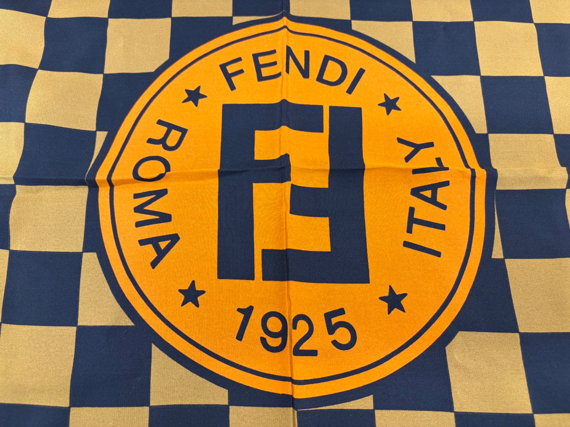 FENDI】ズッカ シルクスカーフのご紹介です｜2026年02月24日