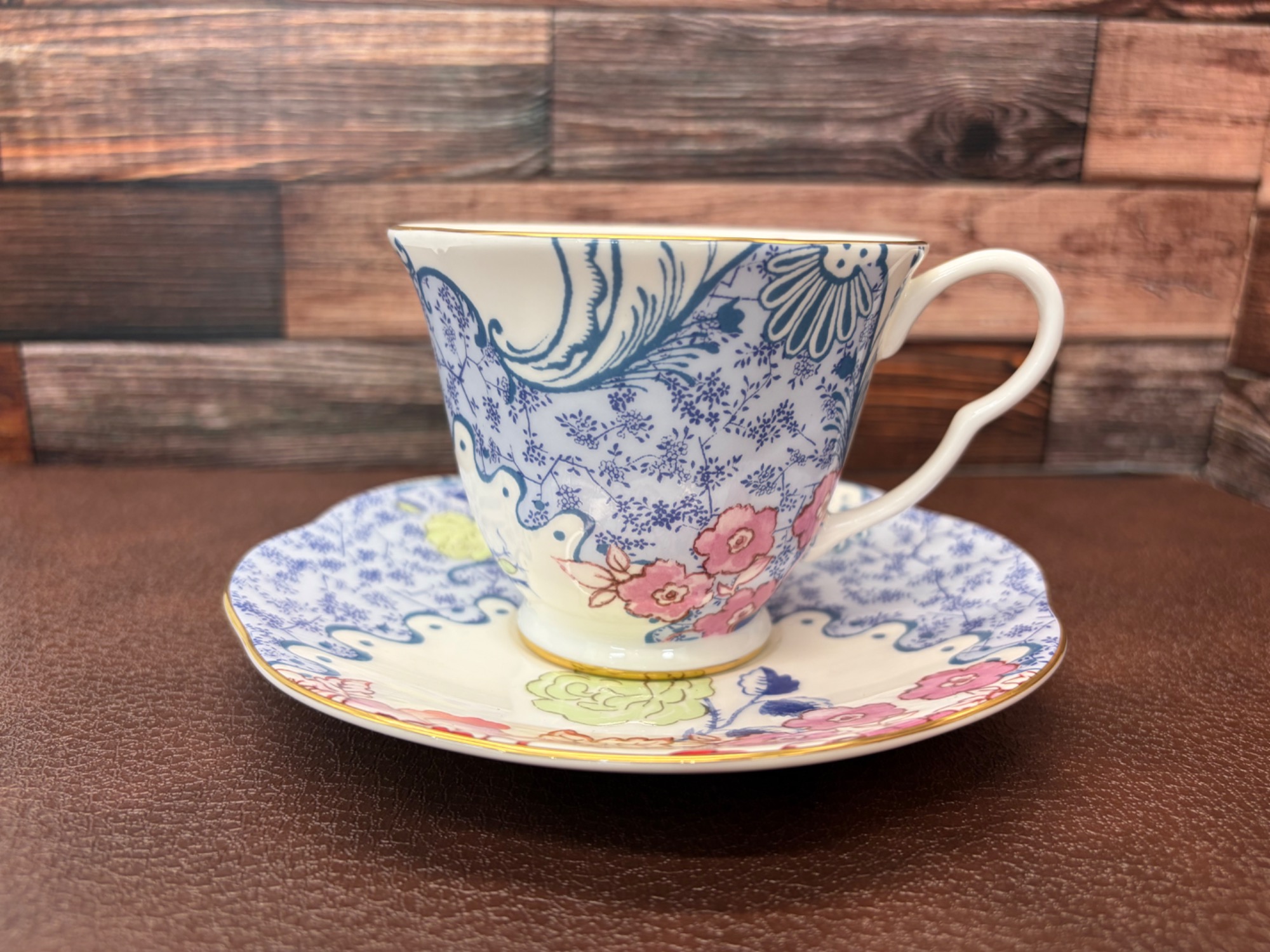 リサイクルショップ【トレジャーファクトリー館林店】 Wegewood カップ＆ソーサー Wedgwood(ウェッジウッド)のカップ&ソーサーを買取入荷しました！食器