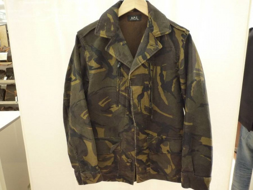 ジャケットの衣類