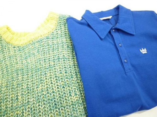 レディースファッションのシャツ