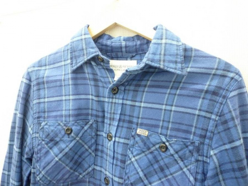 メンズファッションのシャツ