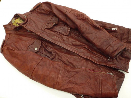 メンズファッションのレザー