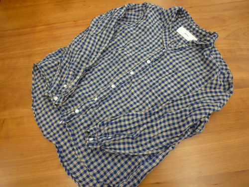 レディースファッションのブラウス