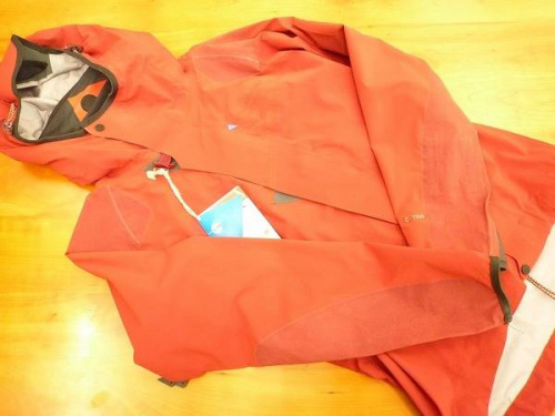 メンズファッションのマウンテンパーカー