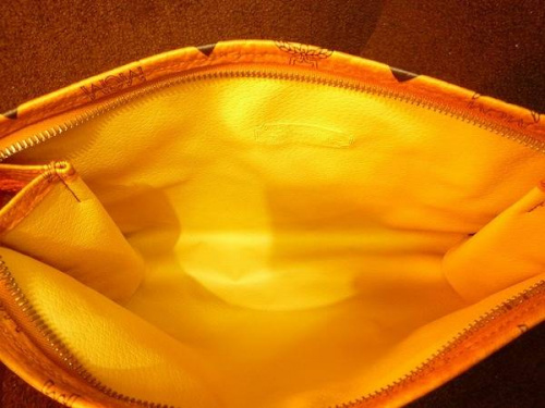松原店 バッグのMCM