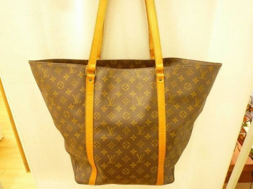 ブランド・ラグジュアリーの松原店　財布