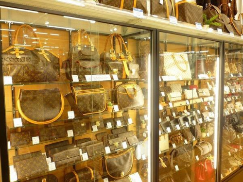 ルイヴィトン（LOUIS VUITTON）の松原店　ヴィトン