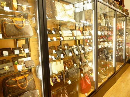 ルイヴィトン（LOUIS VUITTON）の松原店　ヴィトン