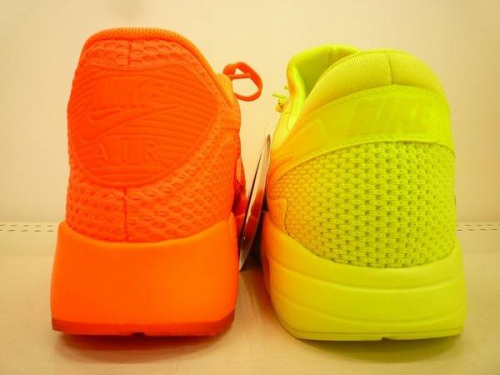 松原　ニューバランスのニューバランス（new balance）