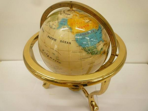 関西の松原店　インテリア