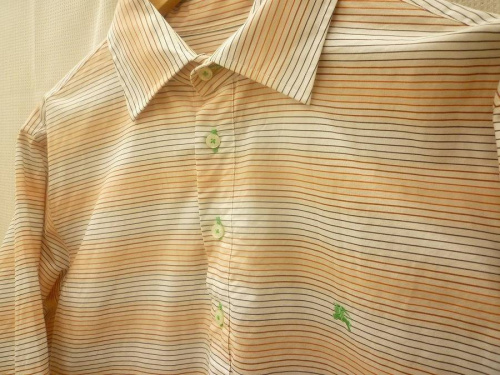 メンズファッションのシャツ