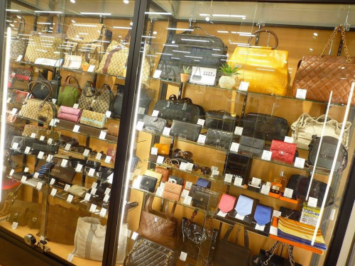 CHANELの松原店　イヤリング