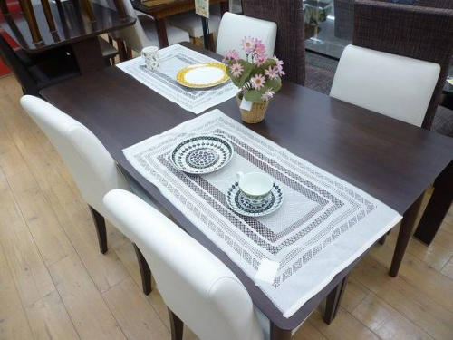 特選家具のダイニングセット