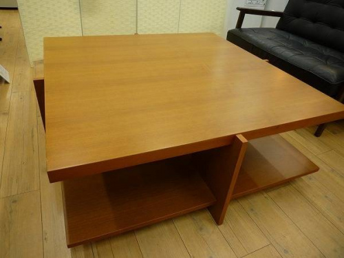 特選家具のカッシーナ