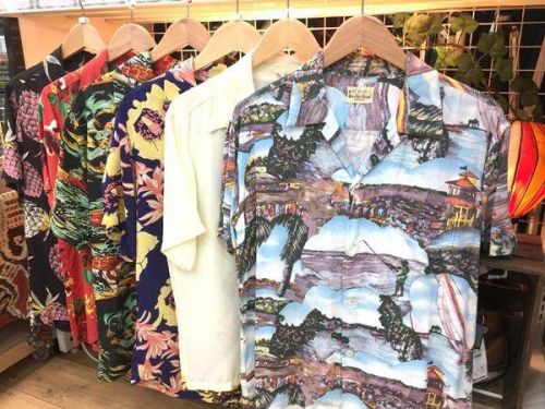 アロハシャツの松原　古着