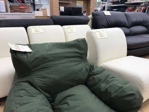 中古家具 大阪の食器棚