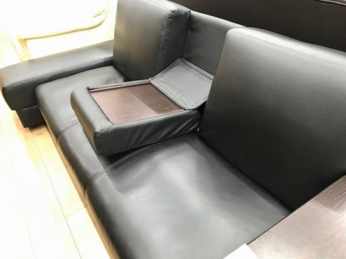 松原　家具の食器棚