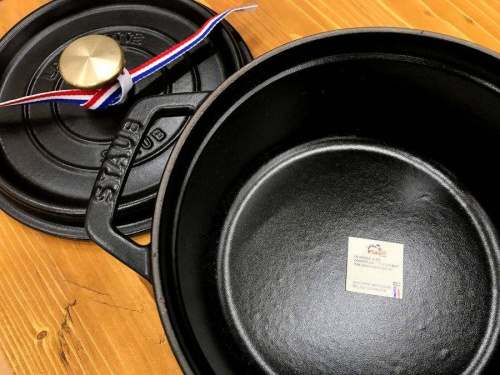 大阪　松原のSTAUB