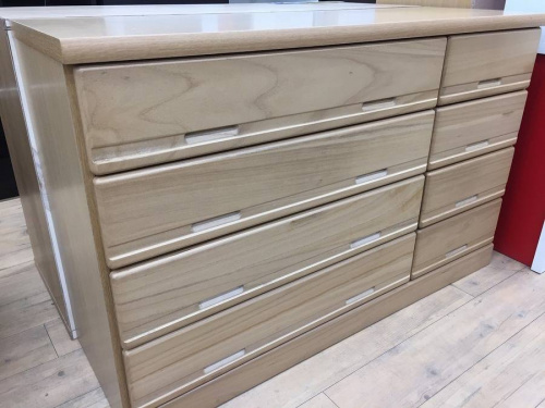 家具・インテリアのチェスト