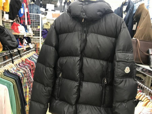 ダウンジャケットの松原　洋服