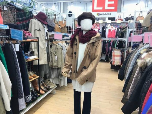 レディースファッションのアウター