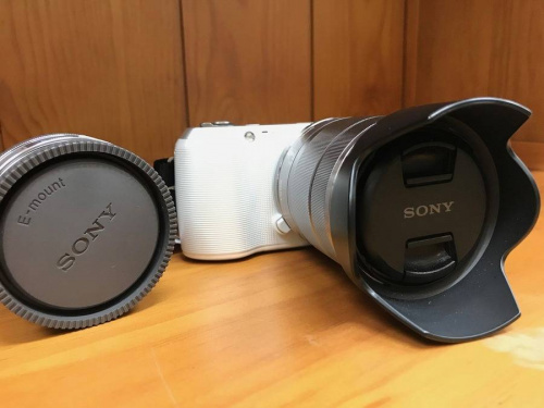 デジタル家電のデジタルカメラ