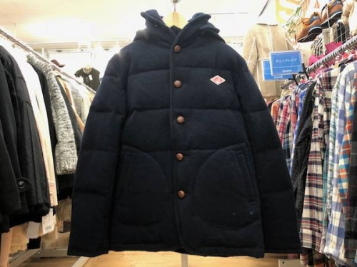 レディースファッションのウールコート