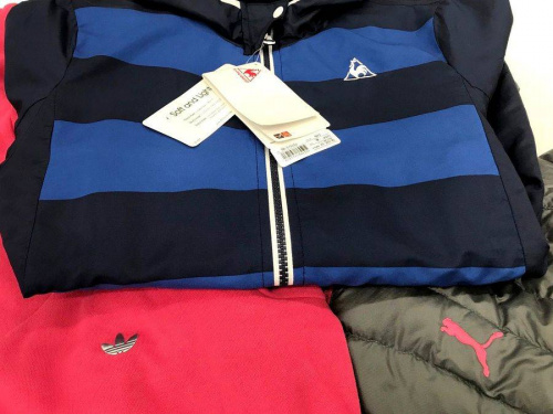 レディースファッションのトレーニング　松原