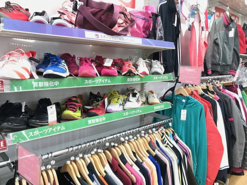 松原　洋服の大阪　一人暮らし　リサイクルショップ