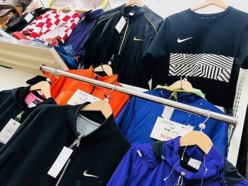 スポーツウェアの古着　大阪