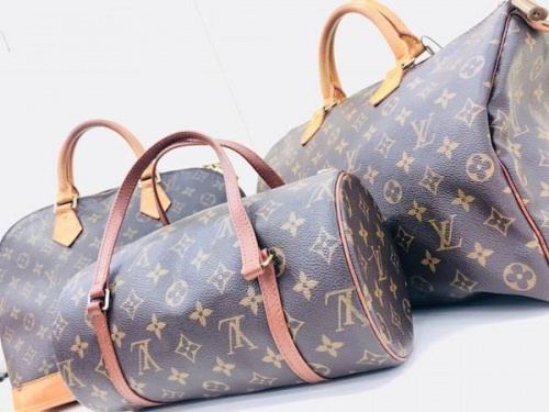 ブランド・ラグジュアリーのバッグ・財布