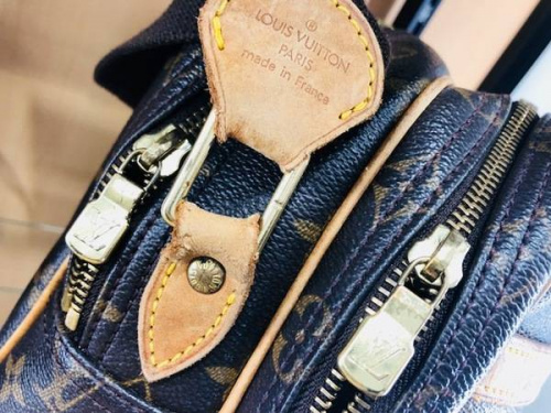 バッグ・財布のルイヴィトン（LOUIS VUITTON）