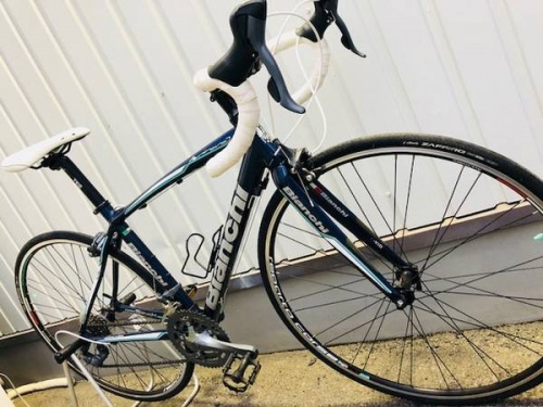 アウトドアのロードバイク　Bianchi