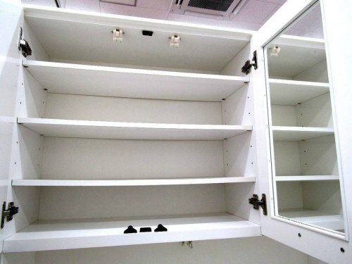 カップボード・食器棚のニトリ