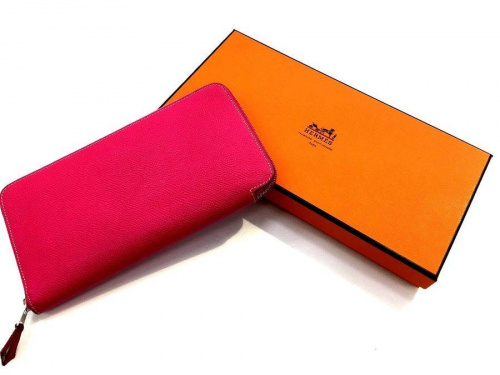 ブランド・ラグジュアリーのバッグ・財布