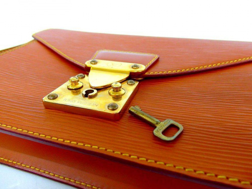 ルイヴィトン（LOUIS VUITTON）の関西