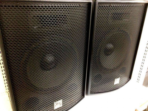 楽器のスピーカー