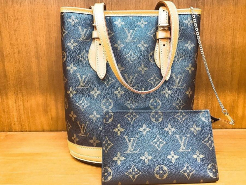ブランド・ラグジュアリーのバッグ・財布