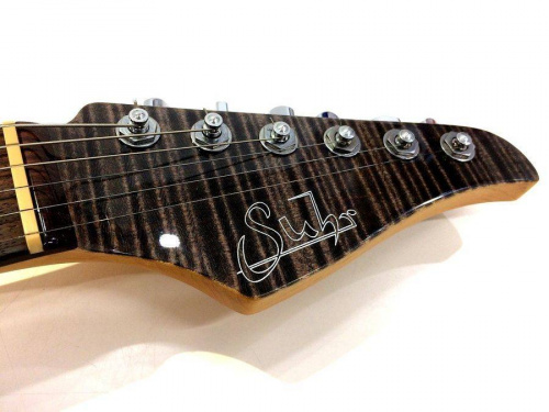 ギターのSuhr