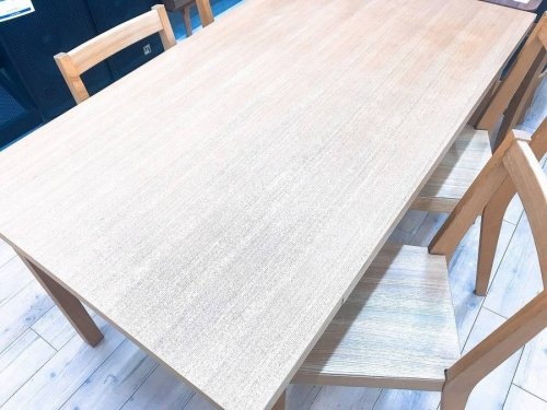 家具のダイニングセット