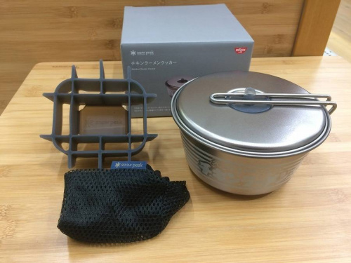 キャンプ用品のスノーピーク