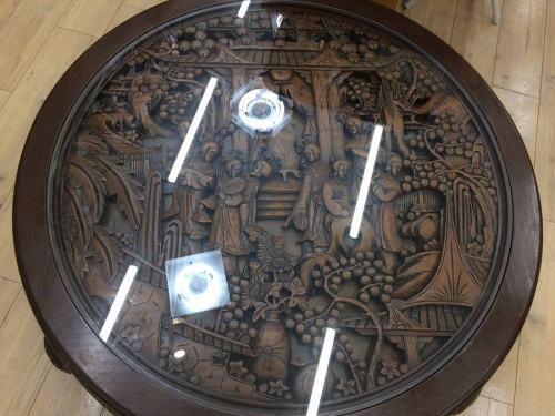 中古家具の中古円卓　大阪