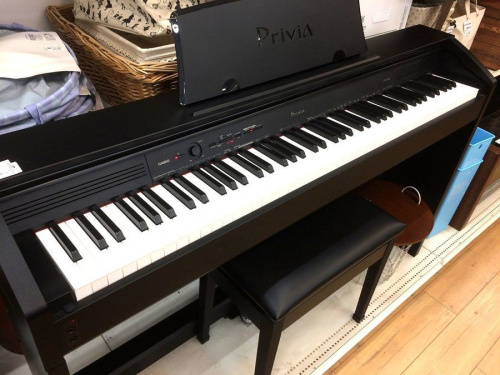 中古楽器　大阪の中古電子ピアノ　大阪
