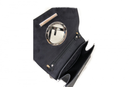 ファッション　大阪のレディースファッション　買取　大阪