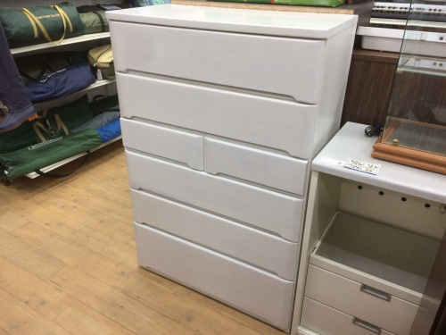 家具のチェスト