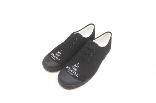 メンズファッションのキャンバス　スニーカー　大阪