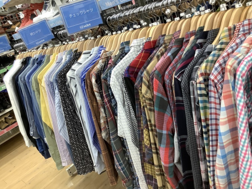中古洋服 ブランドの秋物 古着 大阪