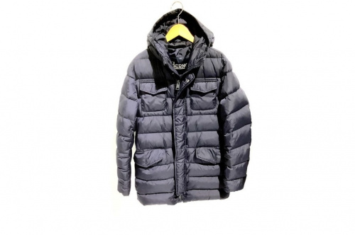 メンズファッションのヘルノ 高価 買取