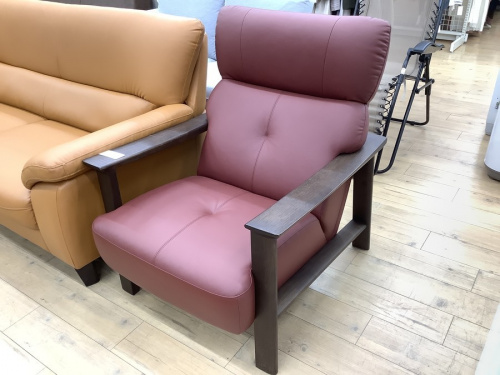 家具　買取　大阪のカリモク　買取　大阪